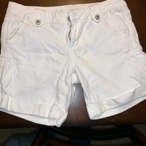 Refuge shorts size 10 worn once - Picture 1 of 3